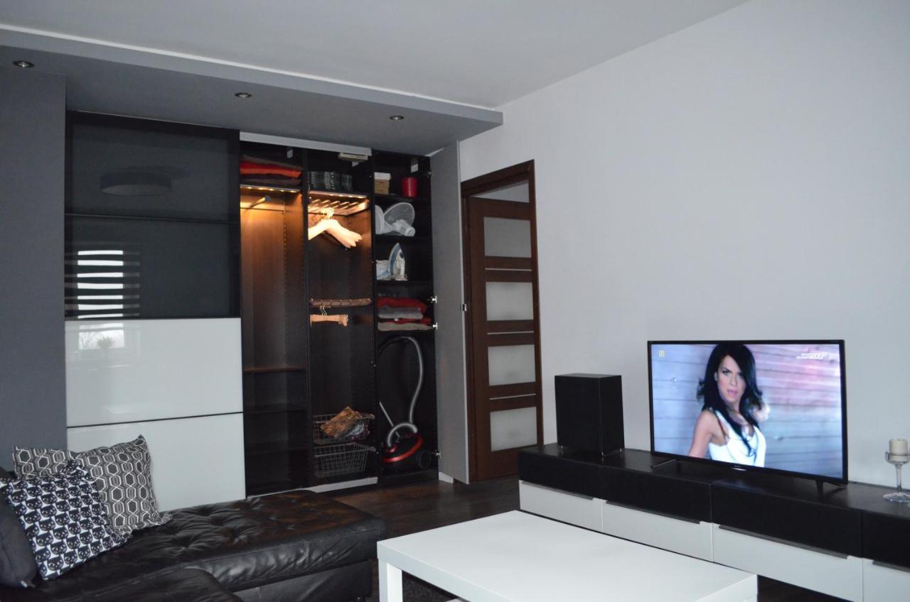 Apartment City Center - Free Parking - Easy Check-In Chorzów Dış mekan fotoğraf